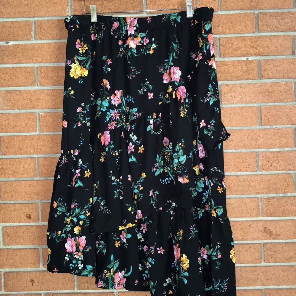 🖤ALISON ANDREWS🖤TIERD FLORAL ASYMMETRICAL SKIRT - Picture 2 of 7